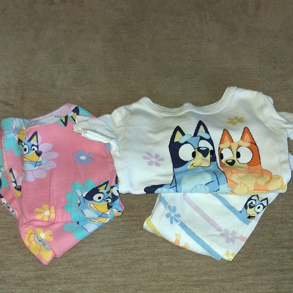 Kids Pajamas Set - Pink and White